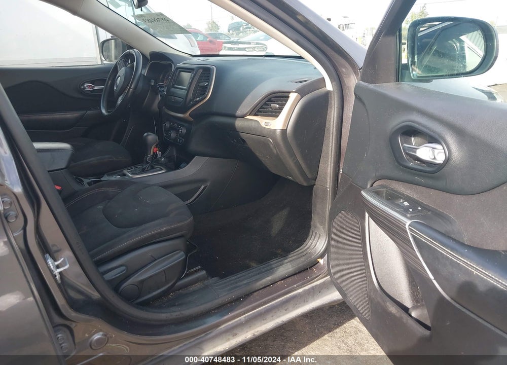 2015 JEEP CHEROKEE LATITUDE VIN: 1C4PJMCS4FW639312