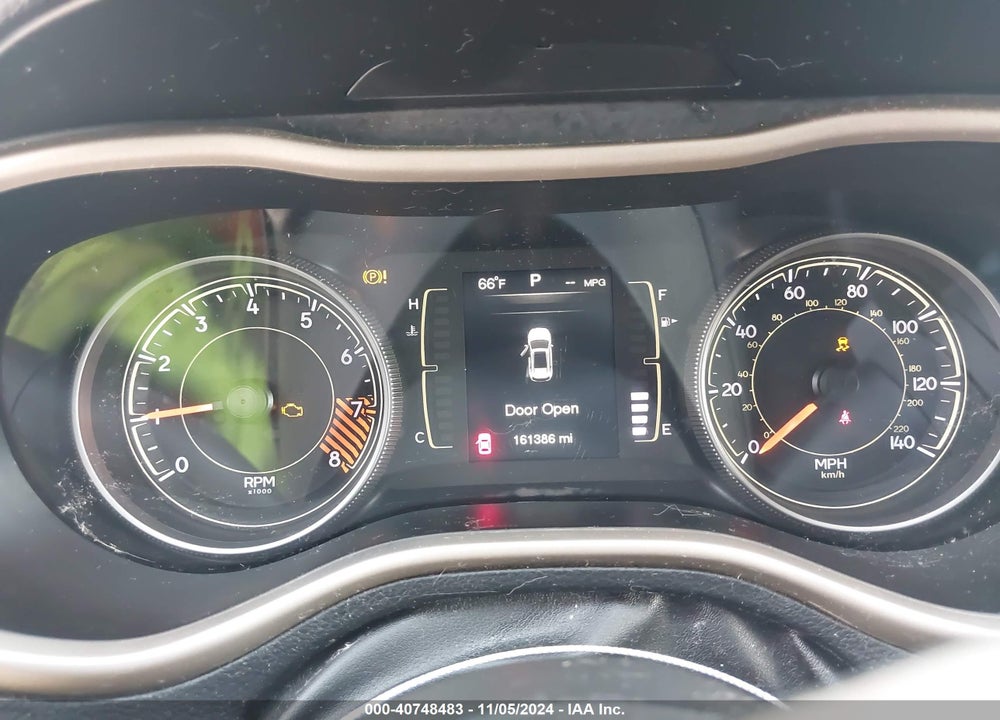 2015 JEEP CHEROKEE LATITUDE VIN: 1C4PJMCS4FW639312
