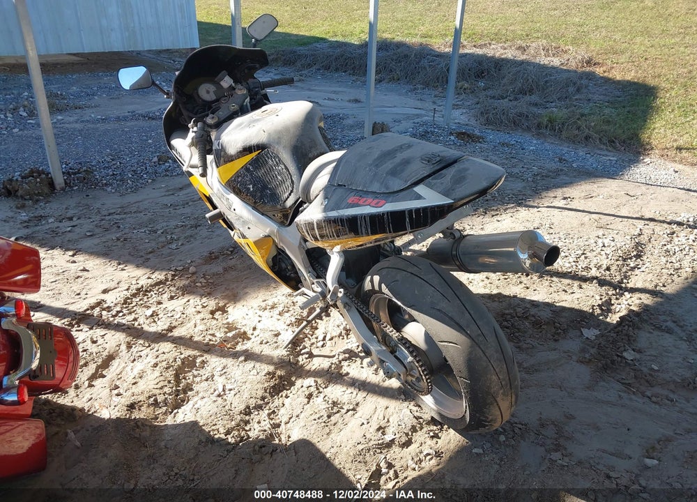 2002 SUZUKI GSX-R600 VIN: JS1GN7BA322107950