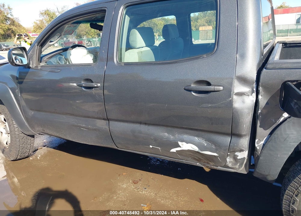 2011 TOYOTA TACOMA BASE V6 VIN: 5TFLU4EN0BX015802