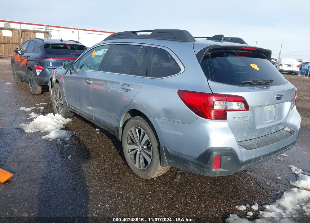 2018 SUBARU OUTBACK 2.5I LIMITED VIN: 4S4BSANC9J3354123
