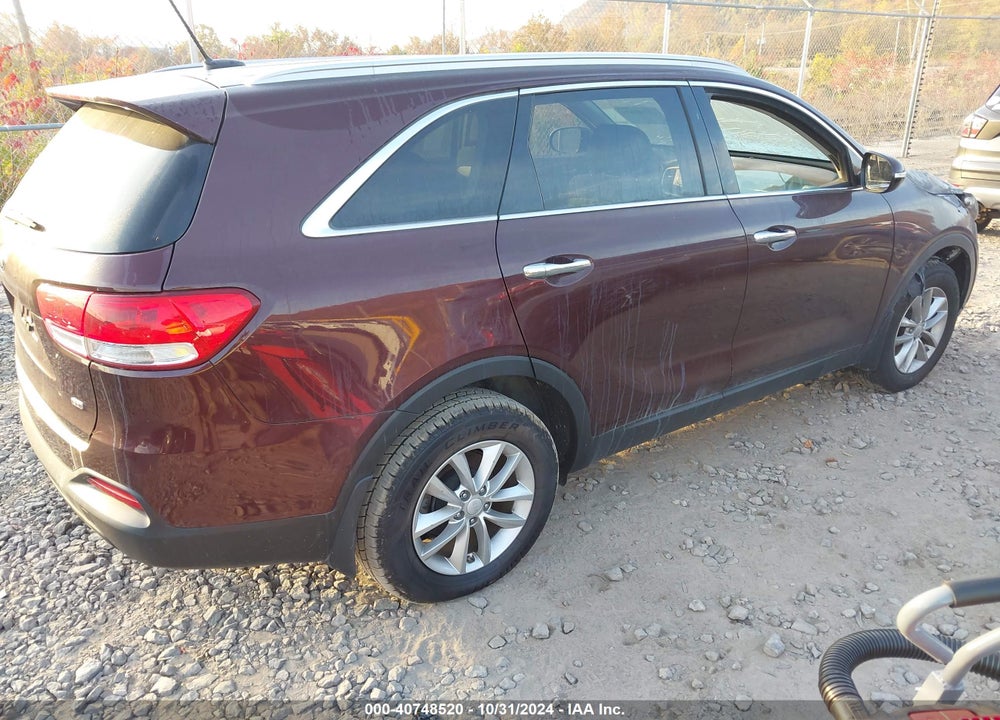 2017 KIA SORENTO 2.4L LX VIN: 5XYPG4A34HG288041