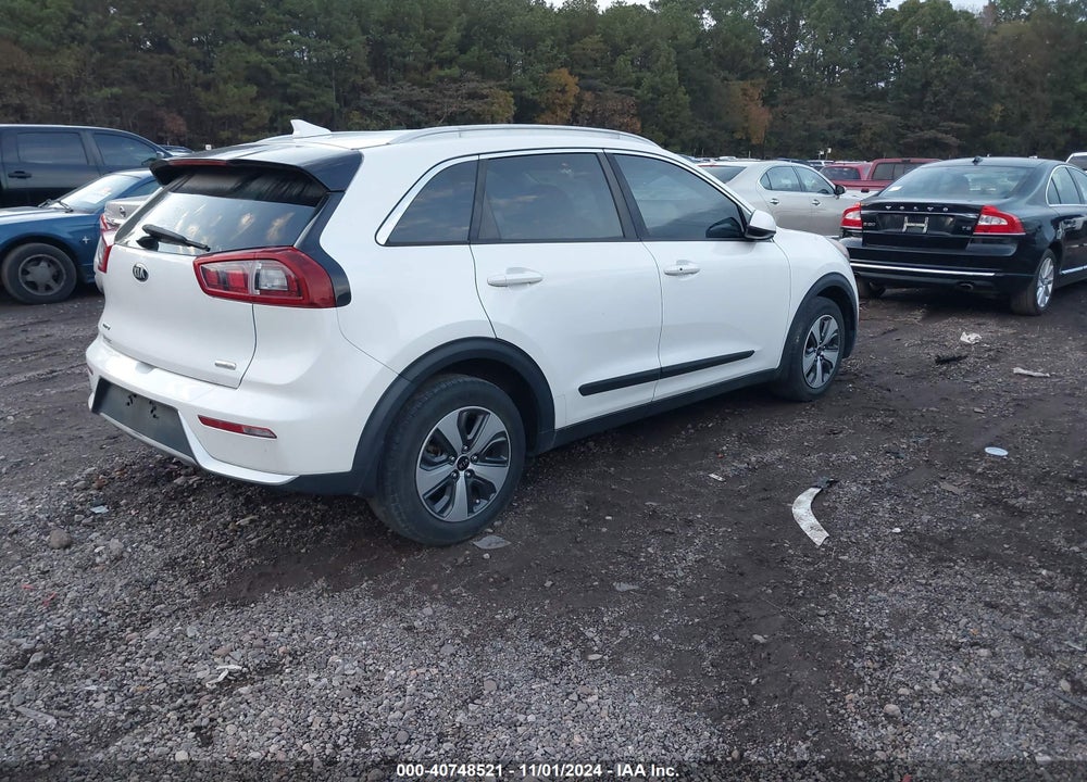 2017 KIA NIRO LX VIN: KNDCB3LC5H5055900