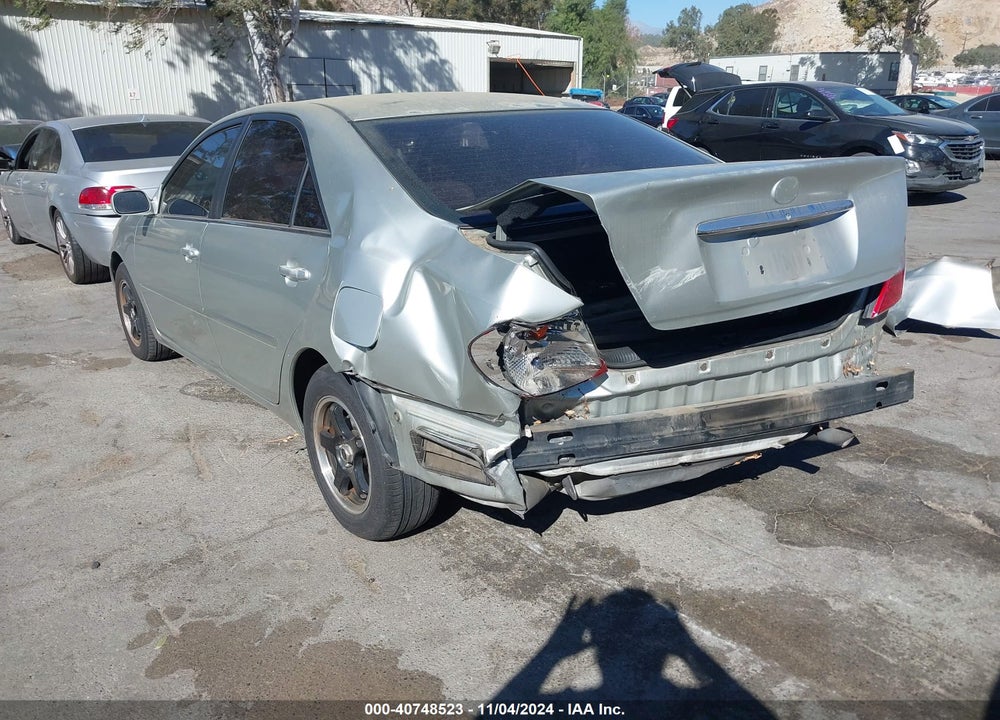 2002 TOYOTA CAMRY LE VIN: JTDBE32KX20002576