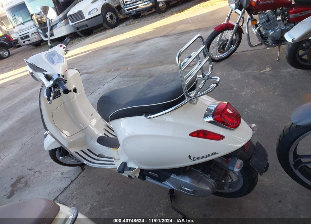2020 VESPA PRIMAVERA/ VIN: ZAPM818G5L5901310