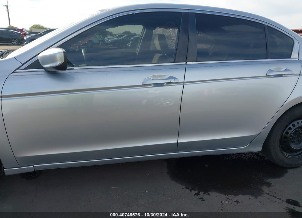 2008 HONDA ACCORD 2.4 LX VIN: JHMCP263X8C045736