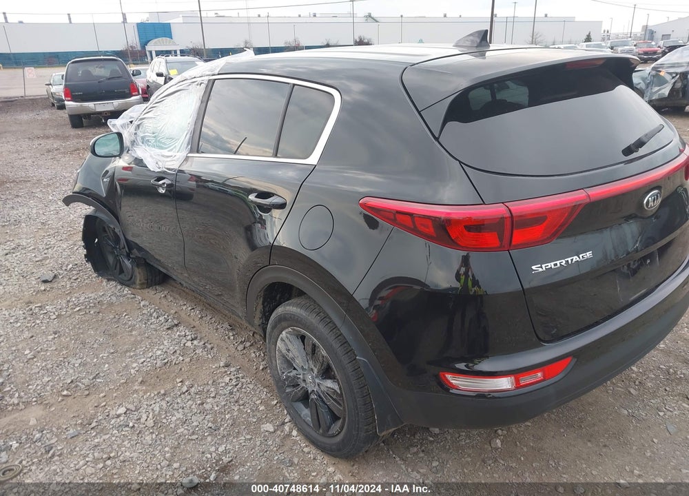 2017 KIA SPORTAGE LX VIN: KNDPMCAC9H7285362