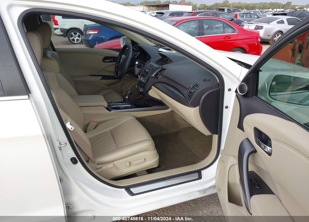 2015 ACURA RDX VIN: 5J8TB3H35FL005551