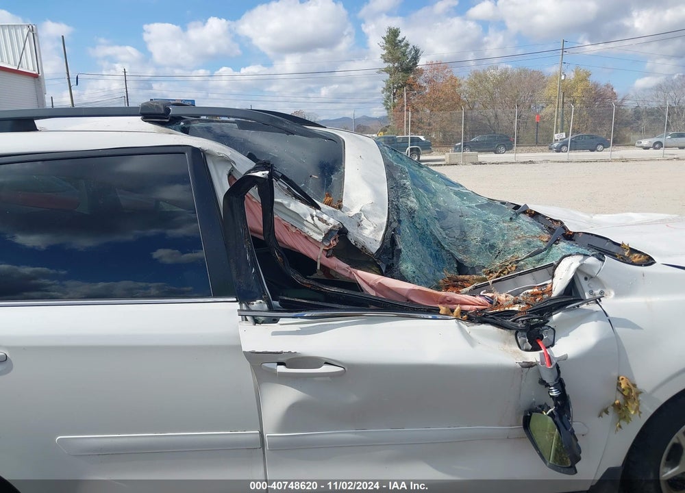 2018 SUBARU FORESTER 2.5I TOURING VIN: JF2SJAWC5JH492980