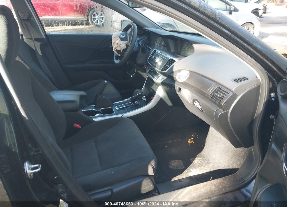 2015 HONDA ACCORD EX VIN: 1HGCR2F71FA095580