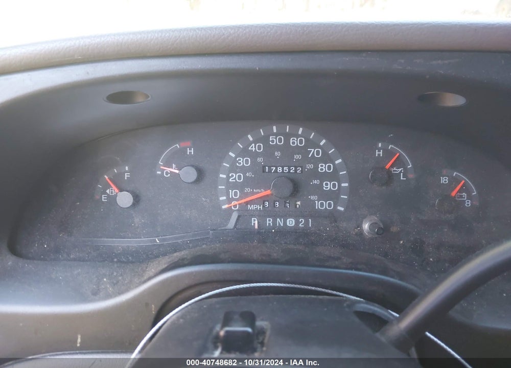 1999 FORD E-150 COMMERCIAL/RECREATIONAL VIN: 1FDRE14W9XHB18942