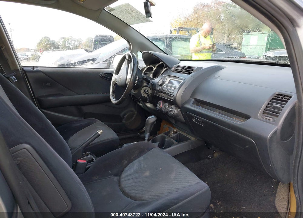 2008 HONDA FIT SPORT VIN: JHMGD386X8S001359