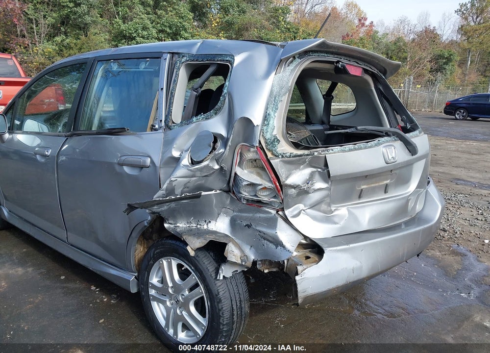 2008 HONDA FIT SPORT VIN: JHMGD386X8S001359