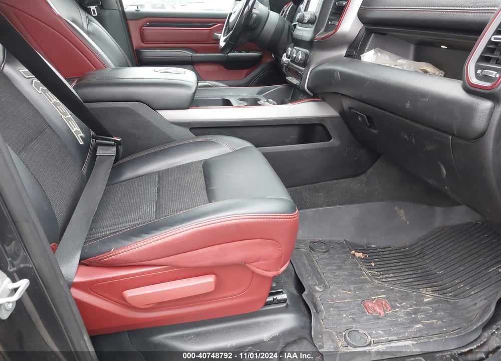 2019 RAM 1500 REBEL  4X4 6'4 BOX VIN: 1C6RRFEG1KN861366