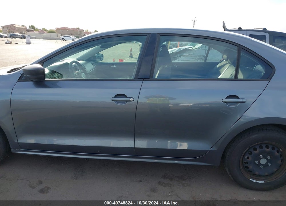 2014 VOLKSWAGEN JETTA 2.0L S VIN: 3VW2K7AJ3EM299343