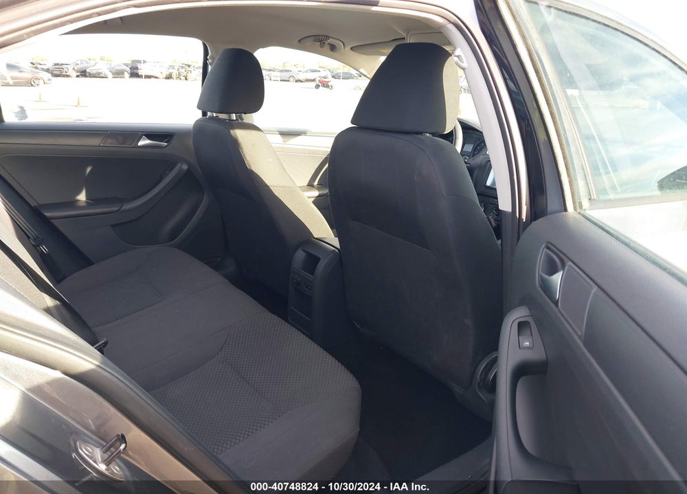 2014 VOLKSWAGEN JETTA 2.0L S VIN: 3VW2K7AJ3EM299343