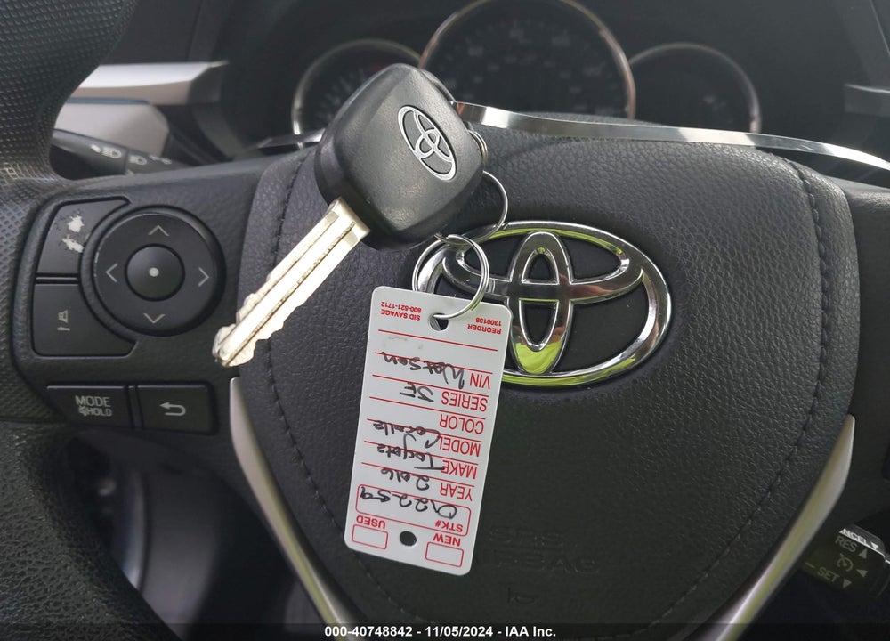 2016 TOYOTA COROLLA LE VIN: 2T1BURHE8GC573990