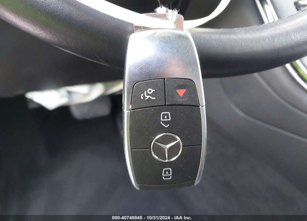 2022 MERCEDES-BENZ GLC 300 SUV VIN: W1N0G8DB2NG078762