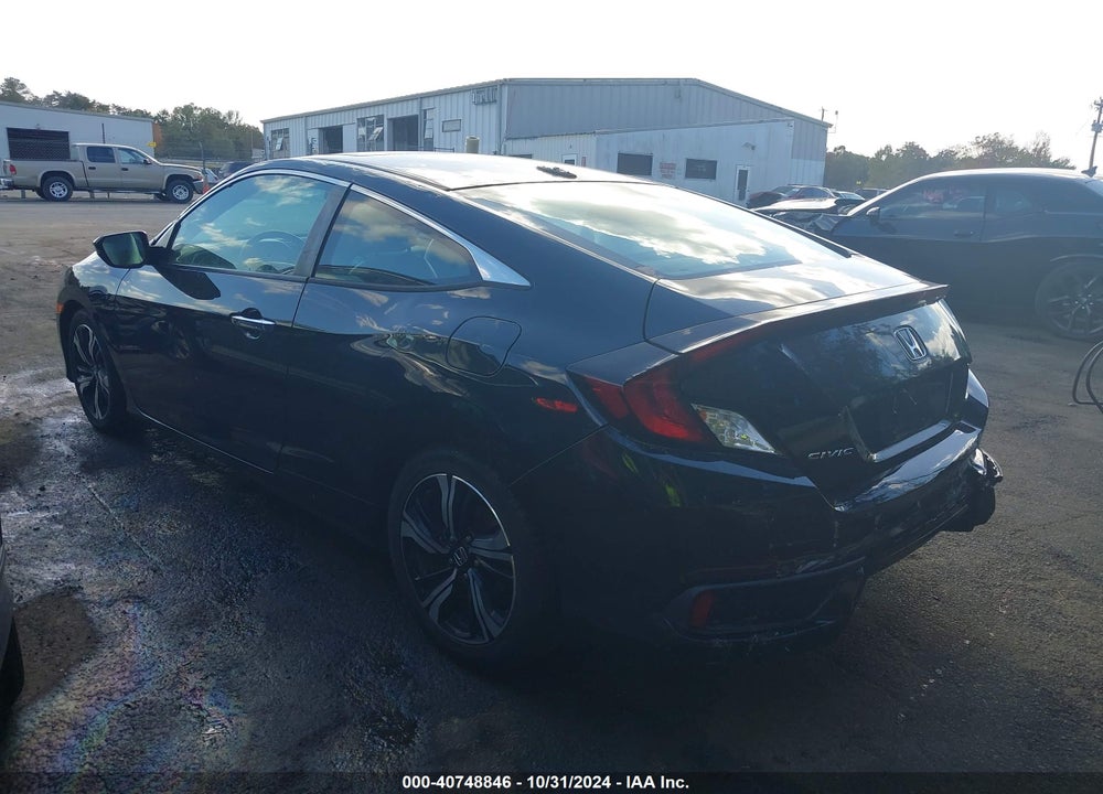 2017 HONDA CIVIC TOURING VIN: 2HGFC3B92HH355677