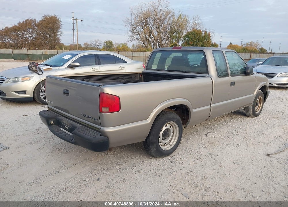 2003 CHEVROLET S-10 VIN: 1GCCS19H238213222
