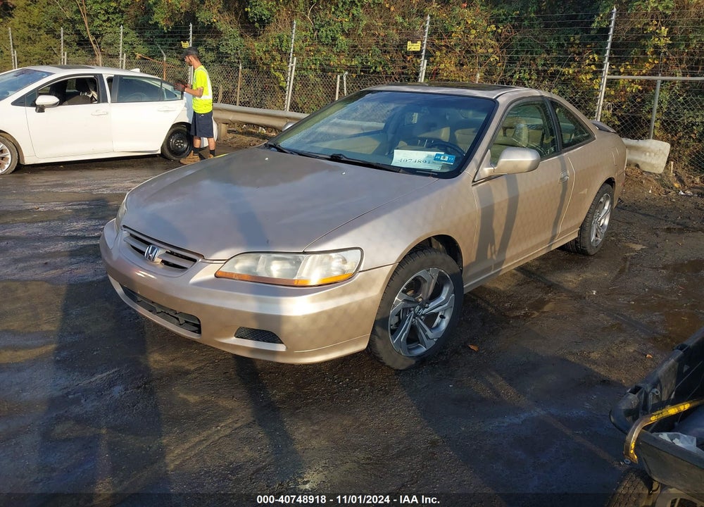 2002 HONDA ACCORD 3.0 EX VIN: 1HGCG22542A000904