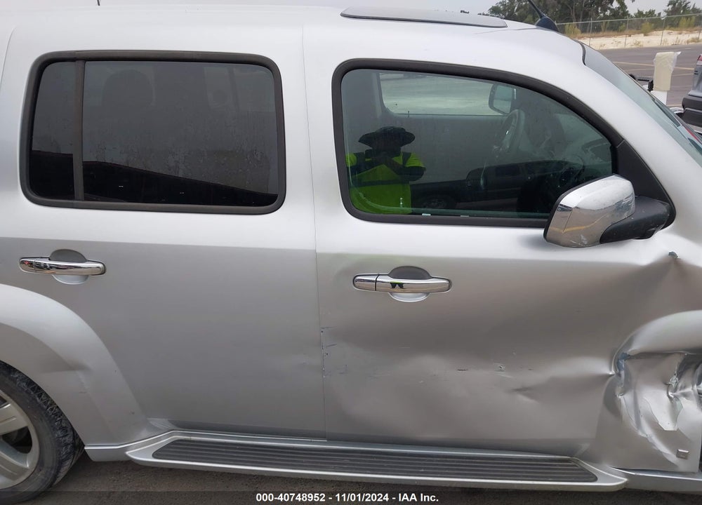 2009 CHEVROLET HHR LT VIN: 3GNCA53V89S644194