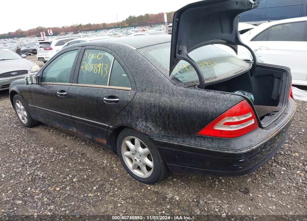 2001 MERCEDES-BENZ C 240 VIN: WDBRF61J81F060461