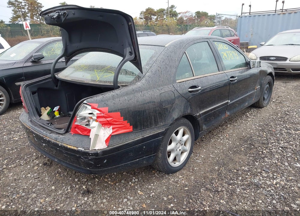 2001 MERCEDES-BENZ C 240 VIN: WDBRF61J81F060461