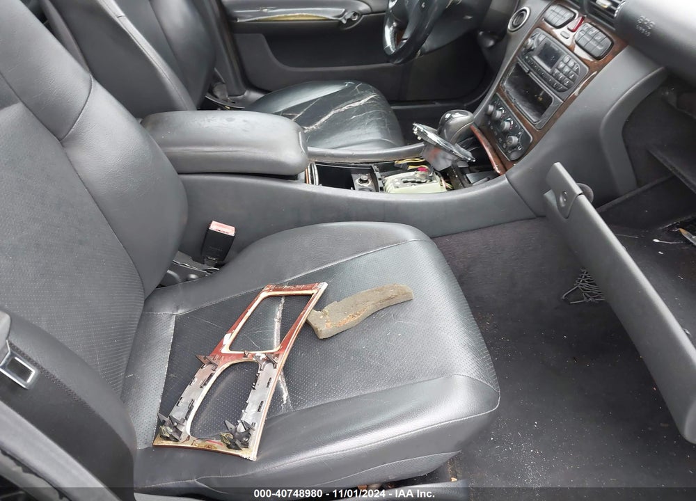 2001 MERCEDES-BENZ C 240 VIN: WDBRF61J81F060461