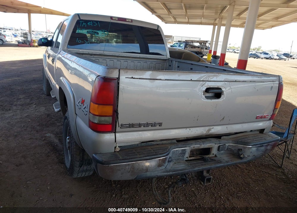 2005 GMC SIERRA 2500HD SLT VIN: 1GTHK23U25F806630