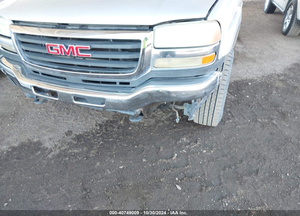 2005 GMC SIERRA 2500HD SLT VIN: 1GTHK23U25F806630