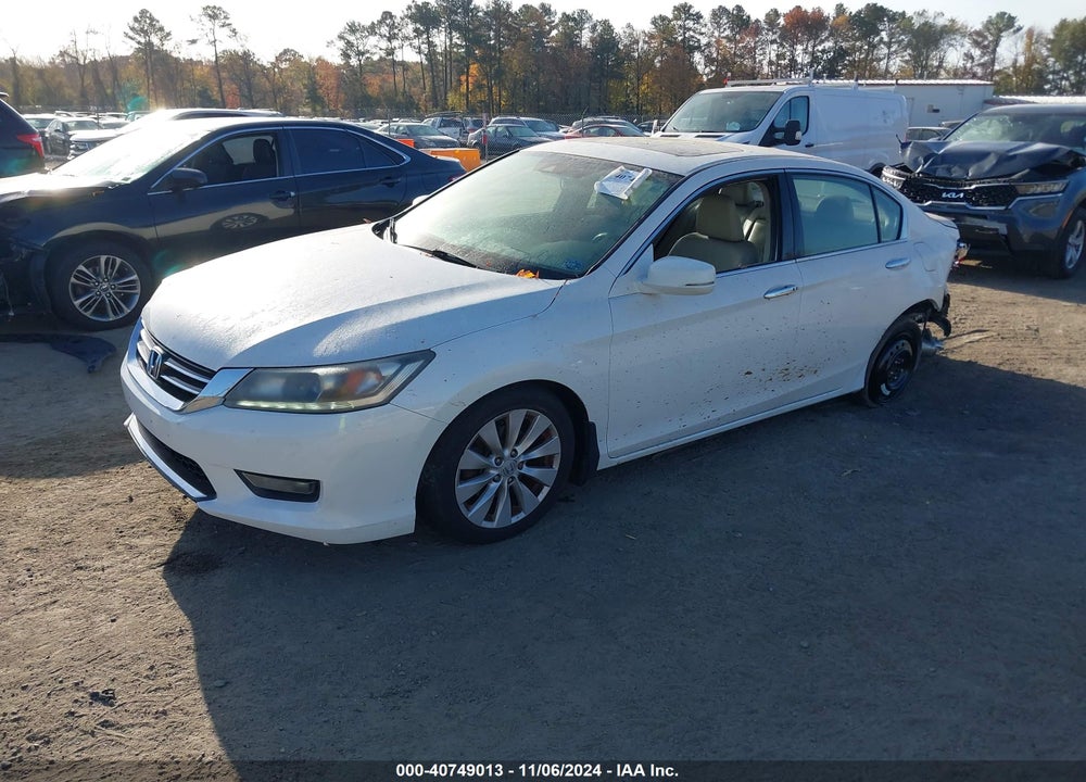 2014 HONDA ACCORD EX-L V-6 VIN: 1HGCR3F83EA024121