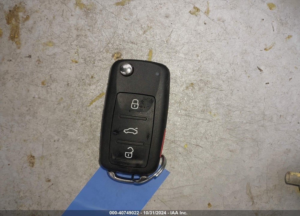 2011 VOLKSWAGEN JETTA 2.0L TDI VIN: 3VWLL7AJ1BM099641