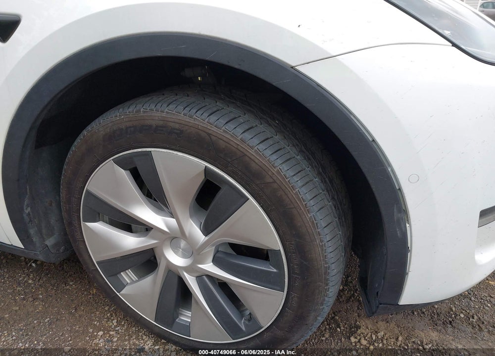 2021 TESLA MODEL Y LONG RANGE DUAL MOTOR ALL-WHEEL DRIVE VIN: 5YJYGDEE7MF208748
