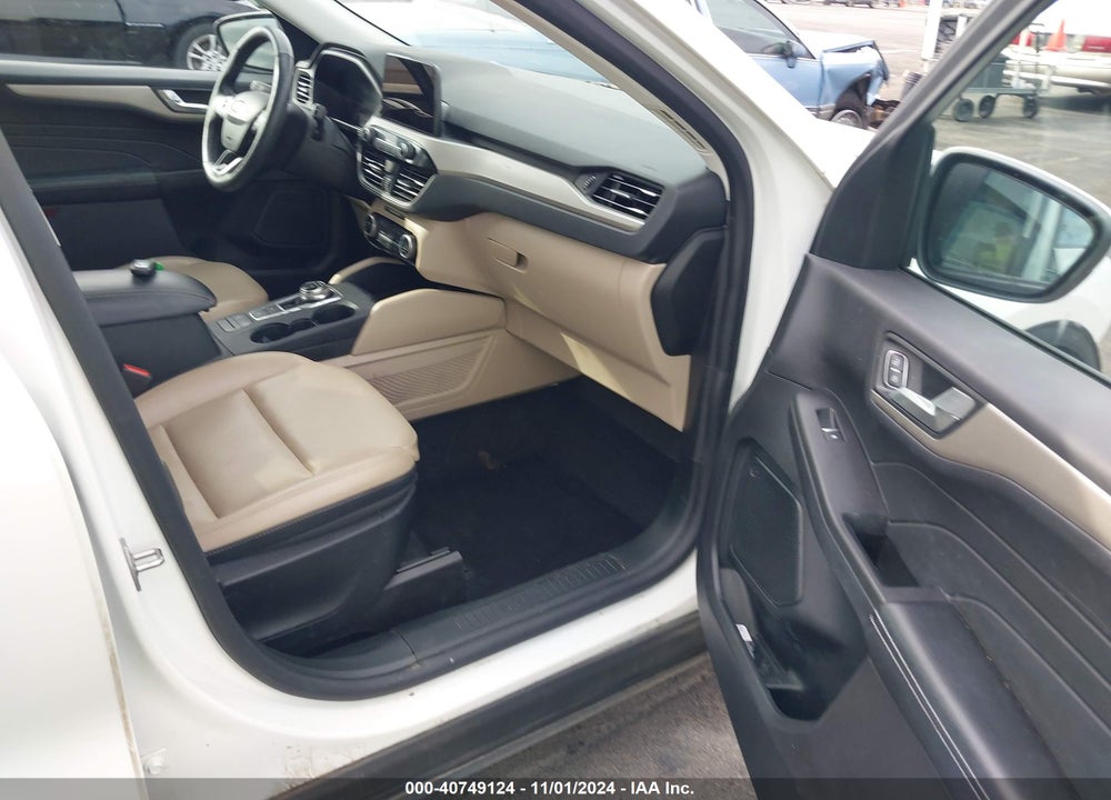 2021 FORD ESCAPE SEL VIN: 1FMCU0H65MUA45861