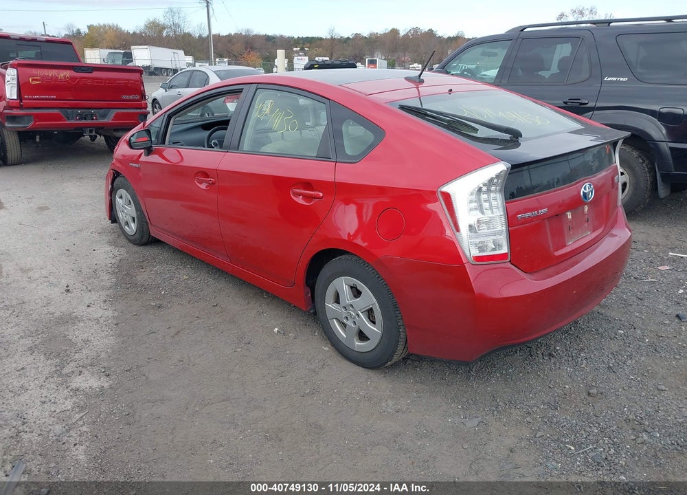 2011 TOYOTA PRIUS THREE VIN: JTDKN3DU7B0285422