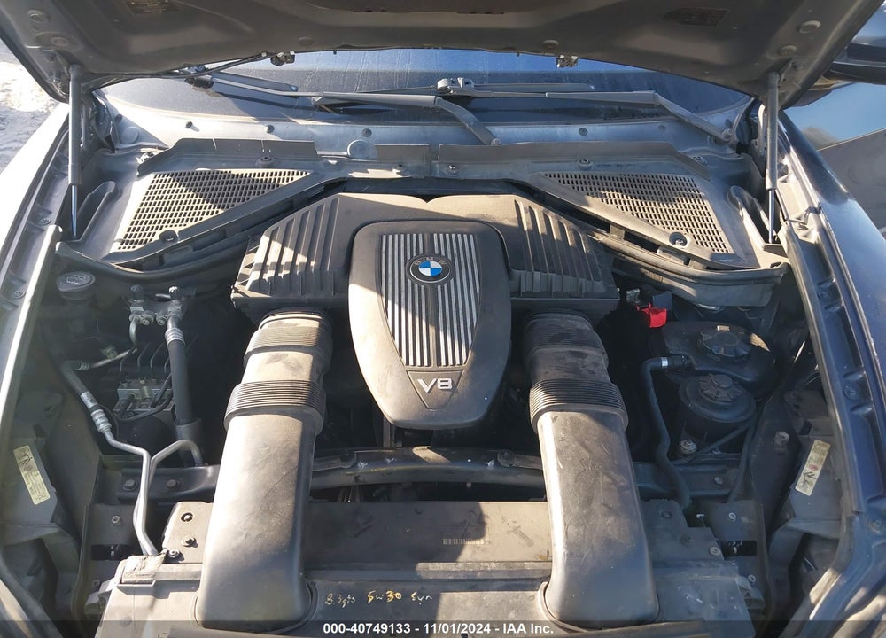 2009 BMW X5 XDRIVE48I VIN: 5UXFE83569L168852