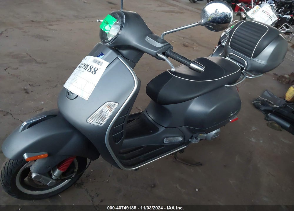 2012 VESPA GTS 300 SUPER VIN: ZAPM459L0C5702406