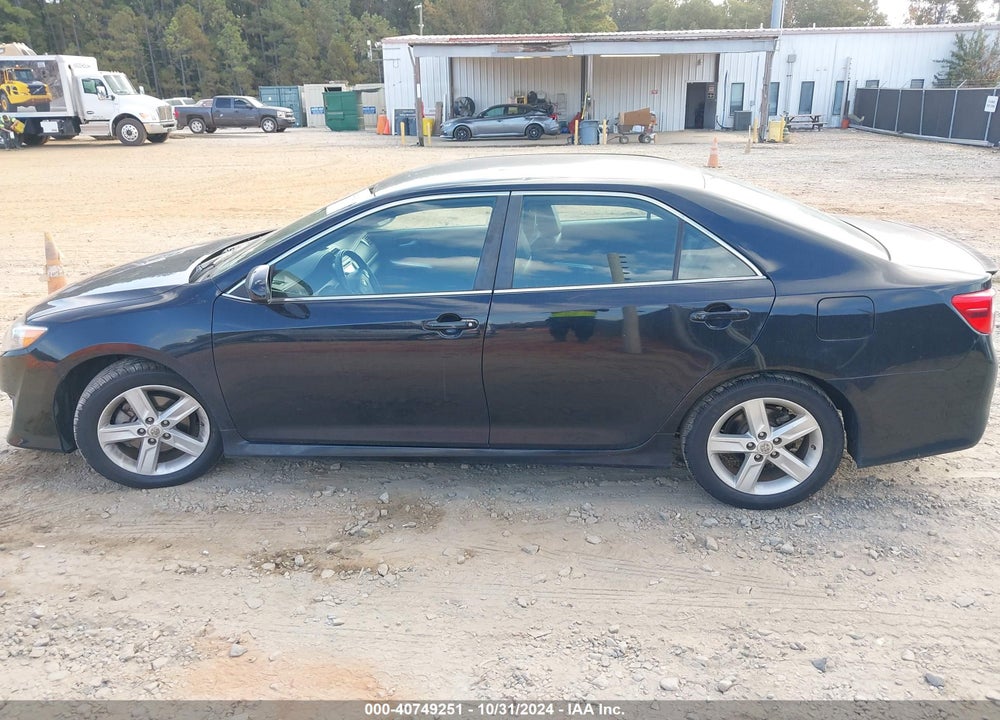2014 TOYOTA CAMRY SE VIN: 4T1BF1FK0EU473625