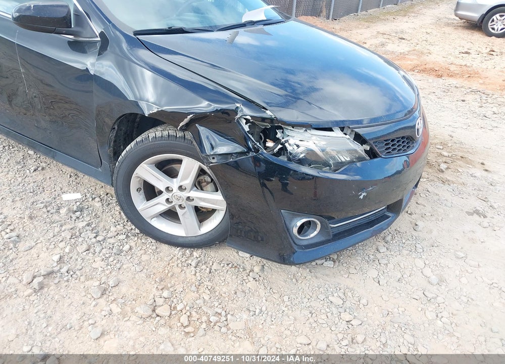 2014 TOYOTA CAMRY SE VIN: 4T1BF1FK0EU473625