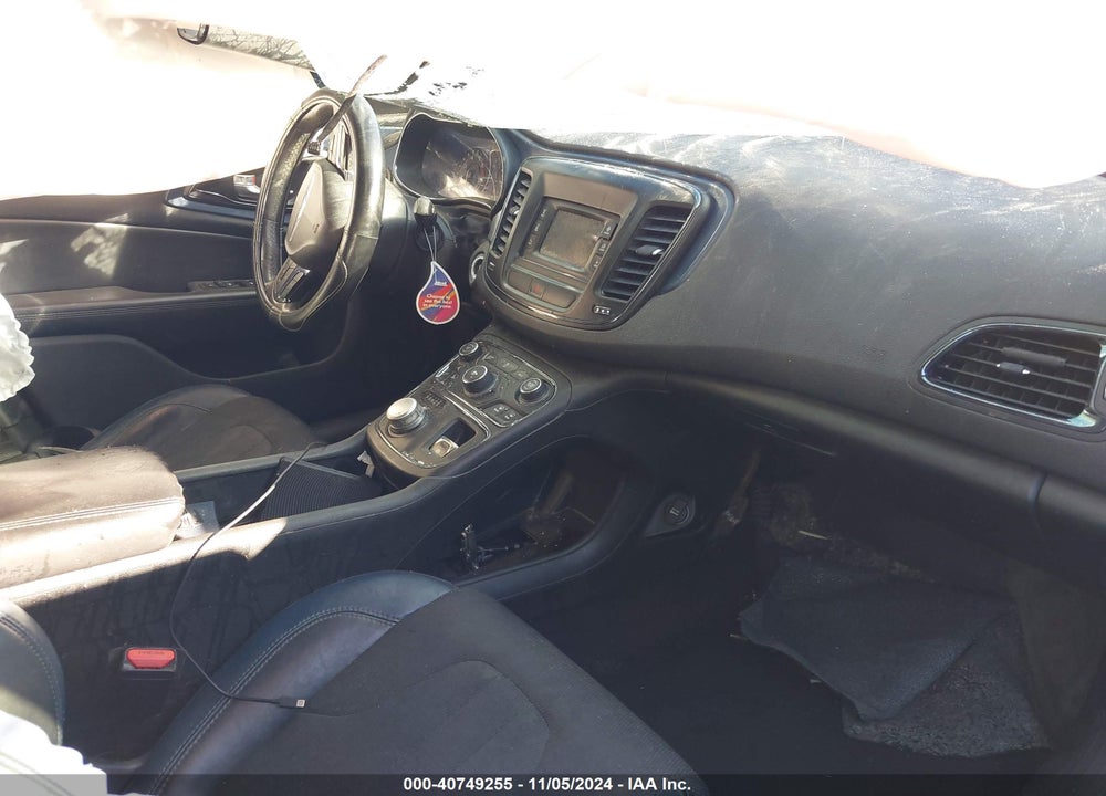 2015 CHRYSLER 200 S VIN: 1C3CCCBB3FN698883