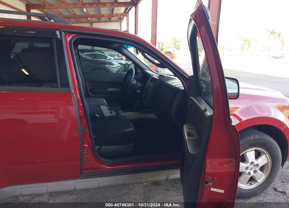 2009 FORD ESCAPE XLT VIN: 1FMCU93G09KC45666