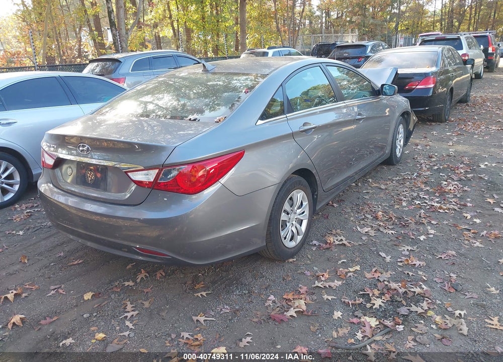 2011 HYUNDAI SONATA GLS VIN: 5NPEB4AC5BH213354