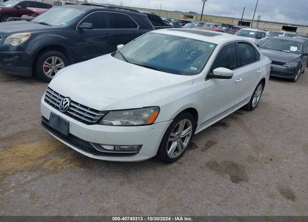 2013 VOLKSWAGEN PASSAT 2.0L TDI SE VIN: 1VWBN7A34DC032396