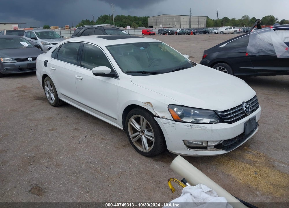 2013 VOLKSWAGEN PASSAT 2.0L TDI SE VIN: 1VWBN7A34DC032396