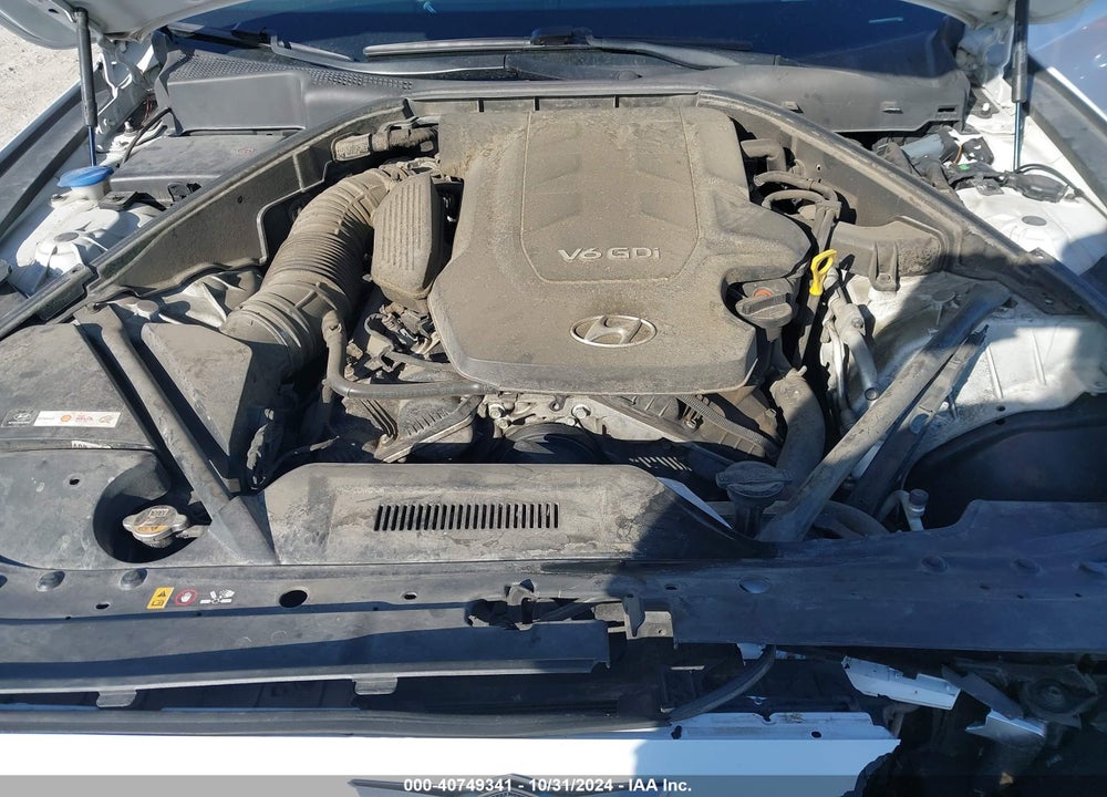2016 HYUNDAI GENESIS VIN: KMHGN4JE3GU107155