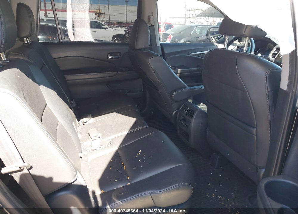 2017 HONDA PILOT EX-L VIN: 5FNYF5H53HB016513