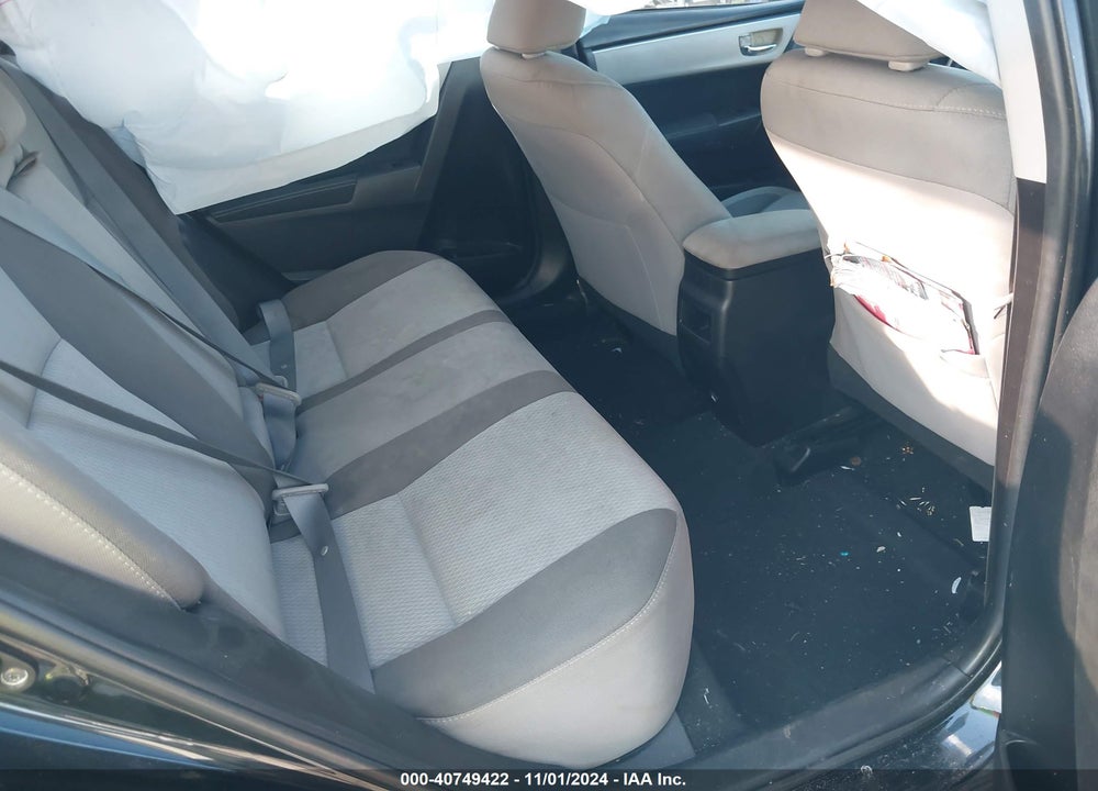 2018 TOYOTA COROLLA LE VIN: 5YFBURHE6JP768641