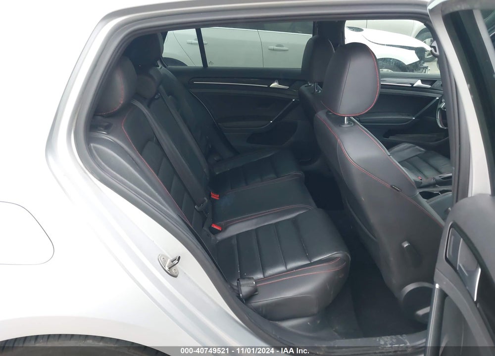 2015 VOLKSWAGEN GOLF GTI AUTOBAHN VIN: 3VW4T7AU9FM067752