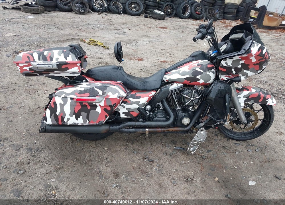 2010 HARLEY-DAVIDSON FLTRX VIN: 1HD1KH411AB632557